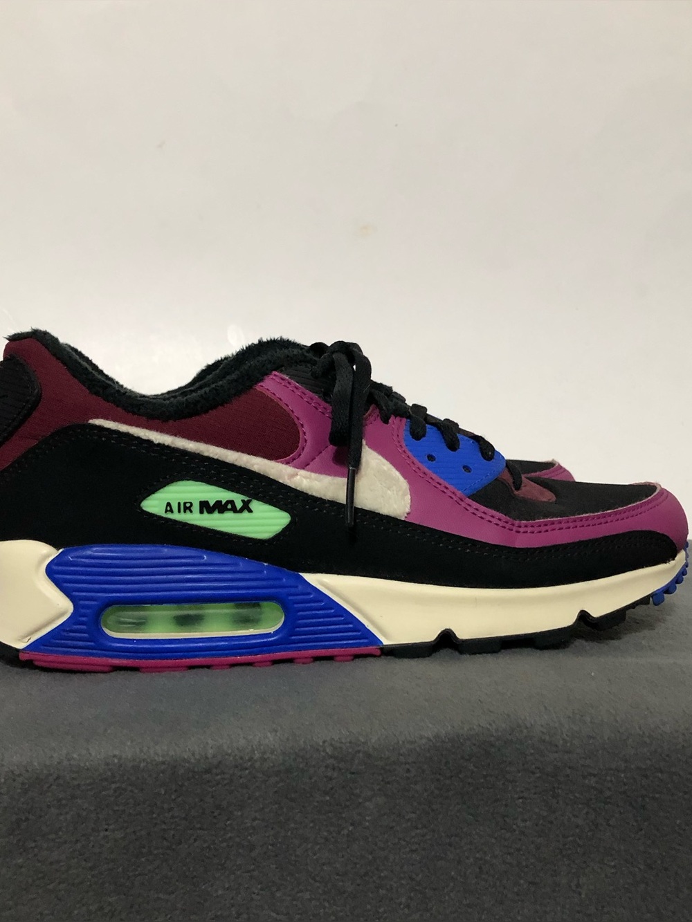 Nike Women's Air Max 90 Cactus Flower Dark Beetroot